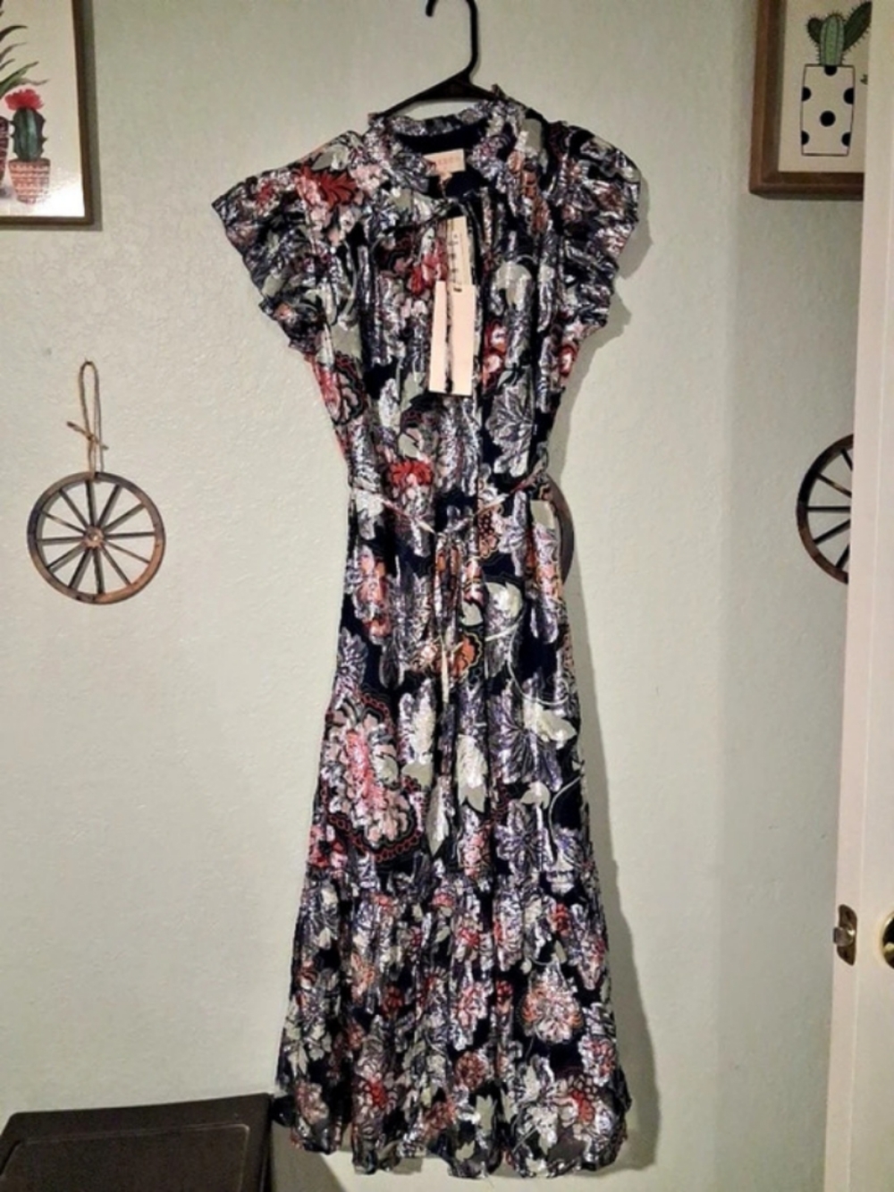 CIEBON By Nordstrom Floral Midi Dress in Black & Pink Size Small NWT